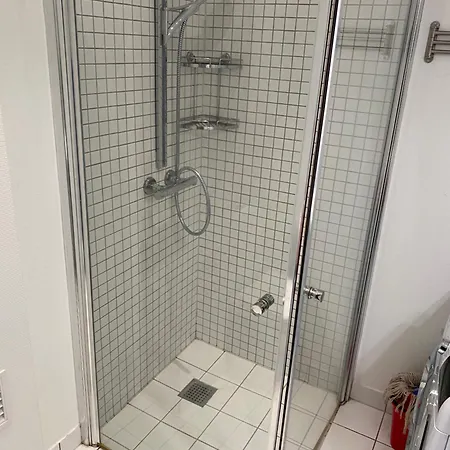 Frederiksberg 76 *